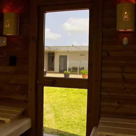 Inselblume 82 - Am Suedstrand Mit Meerblick * Burgtiefe auf Fehmarn