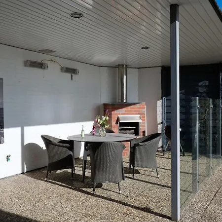 Inselblume 82 - Am Suedstrand Mit Meerblick